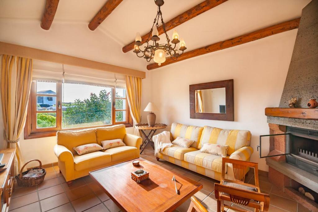 Villa Eloisa Tinajo Buitenkant foto